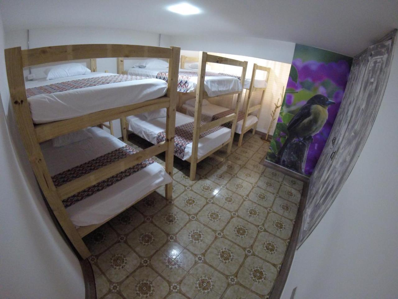 La Otra Mitad Hostel Armenia  Esterno foto