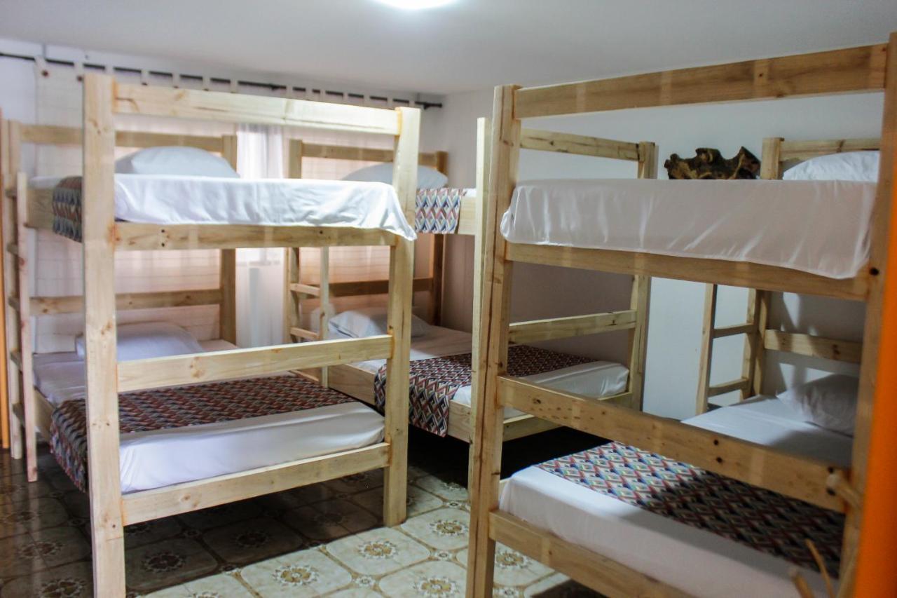 La Otra Mitad Hostel Armenia  Esterno foto